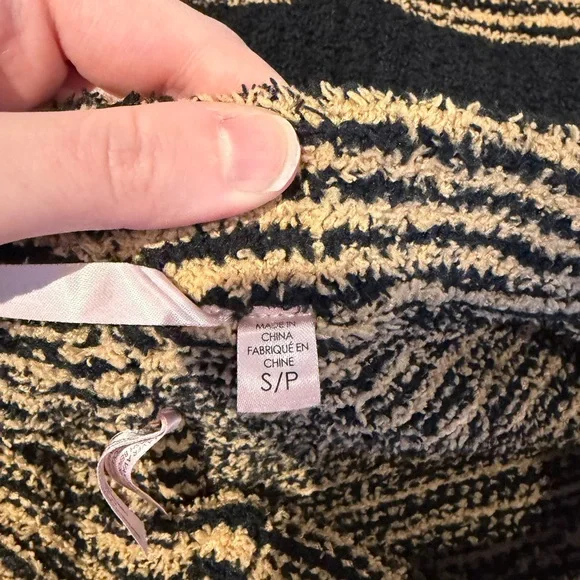 Matching Pyjama Set - Picture 2 of 3